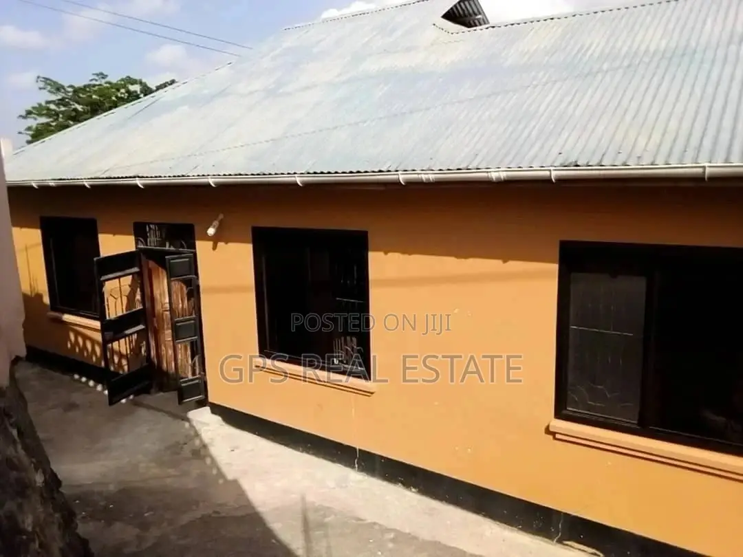 3bdrm House in Mansa Mussa, Kinondoni for Sale in Kinondoni