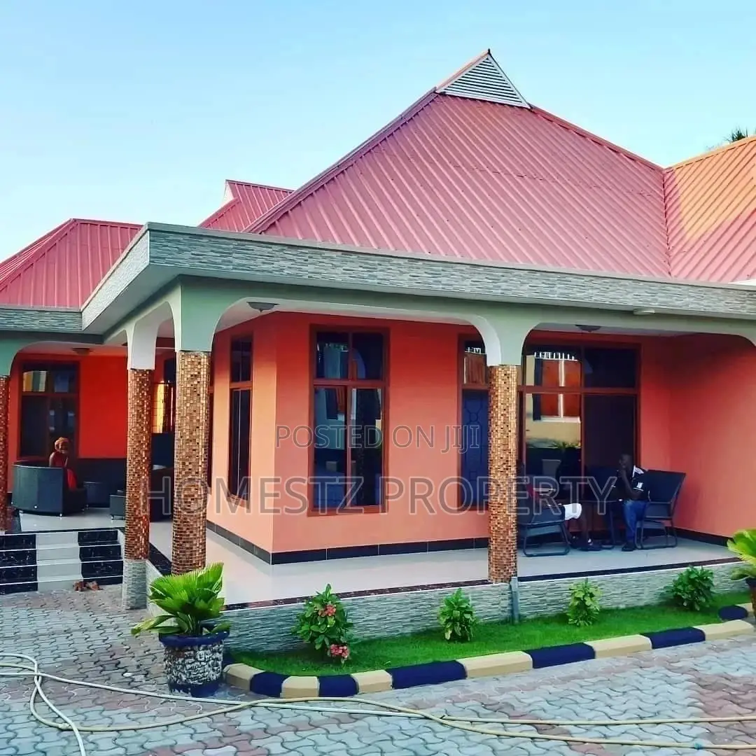 Three Bedroom House In Kigamboni For Sale in Temeke