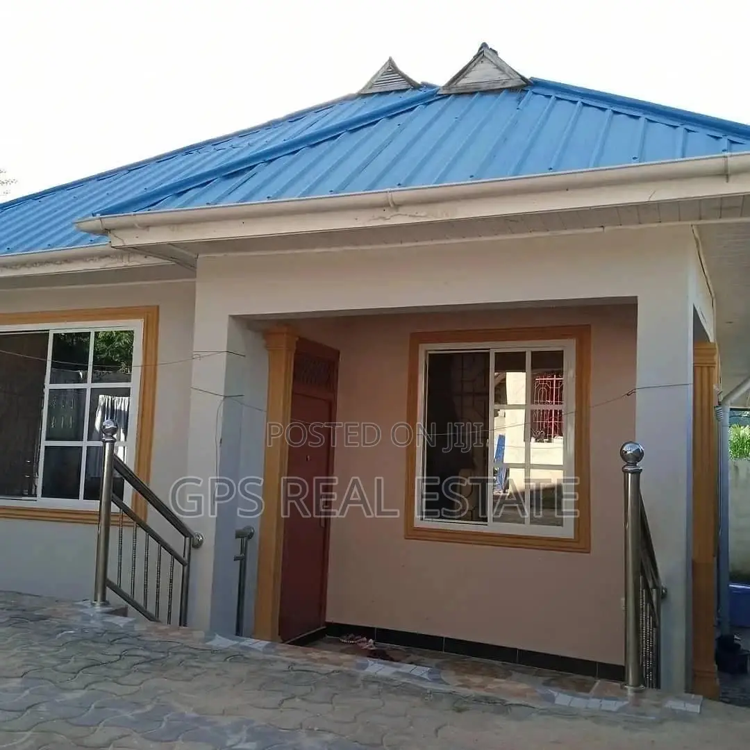 Three Bedroom House In Mbezi For Sale in Kinondoni