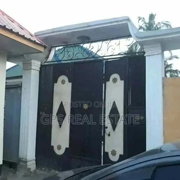House For Sale in Temeke