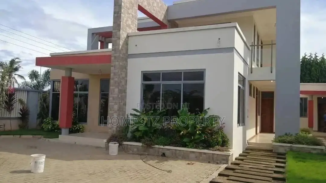 Three Bedroom House In Kibada Kigamboni For Sale in Temeke