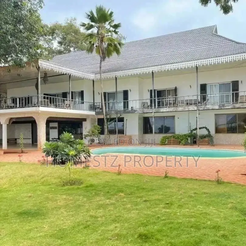7bdrm Mansion in Mansa Mussa, Kinondoni for Sale in Kinondoni