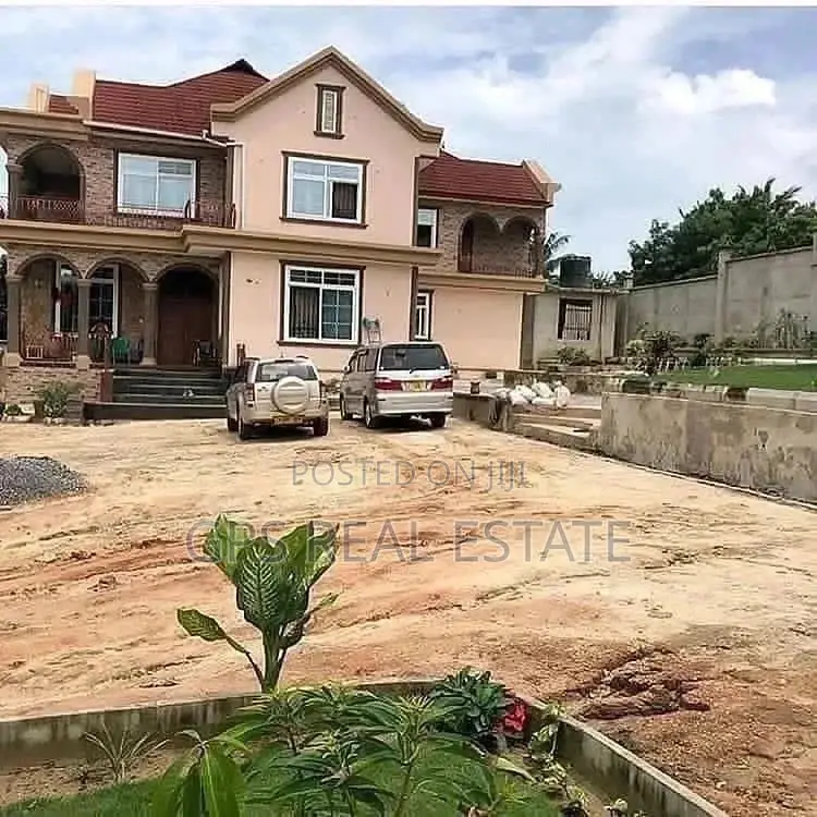 House For Sale in Kinondoni