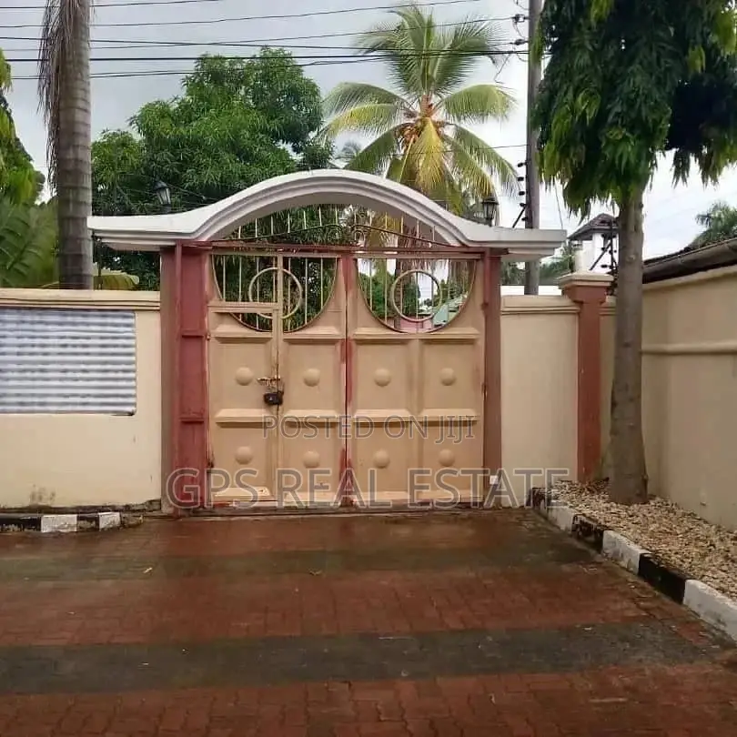 House For Sale in Kinondoni