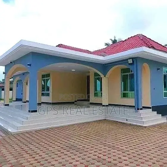 Four Bedroom House In Bahari Beach For Sale in Kinondoni