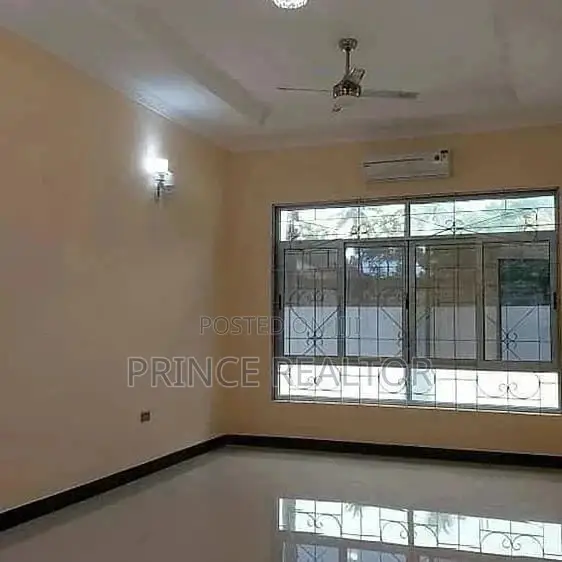 Four Bedroom House In Bahari Beach For Sale in Kinondoni