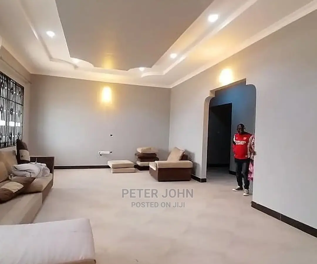 5bdrm House in Mbezi for Sale in Mbezi