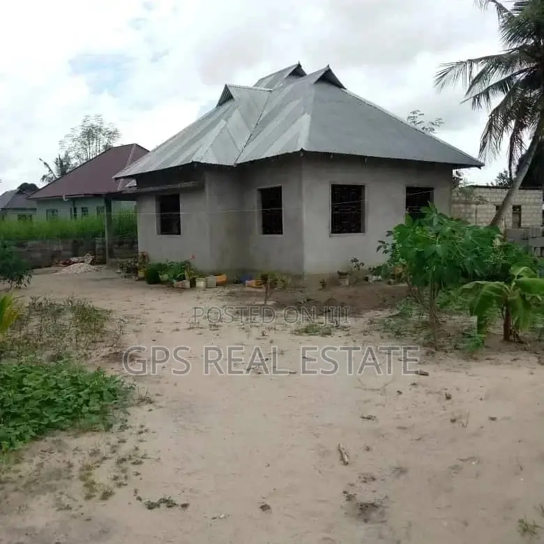 Hkuse For Sale in Temeke
