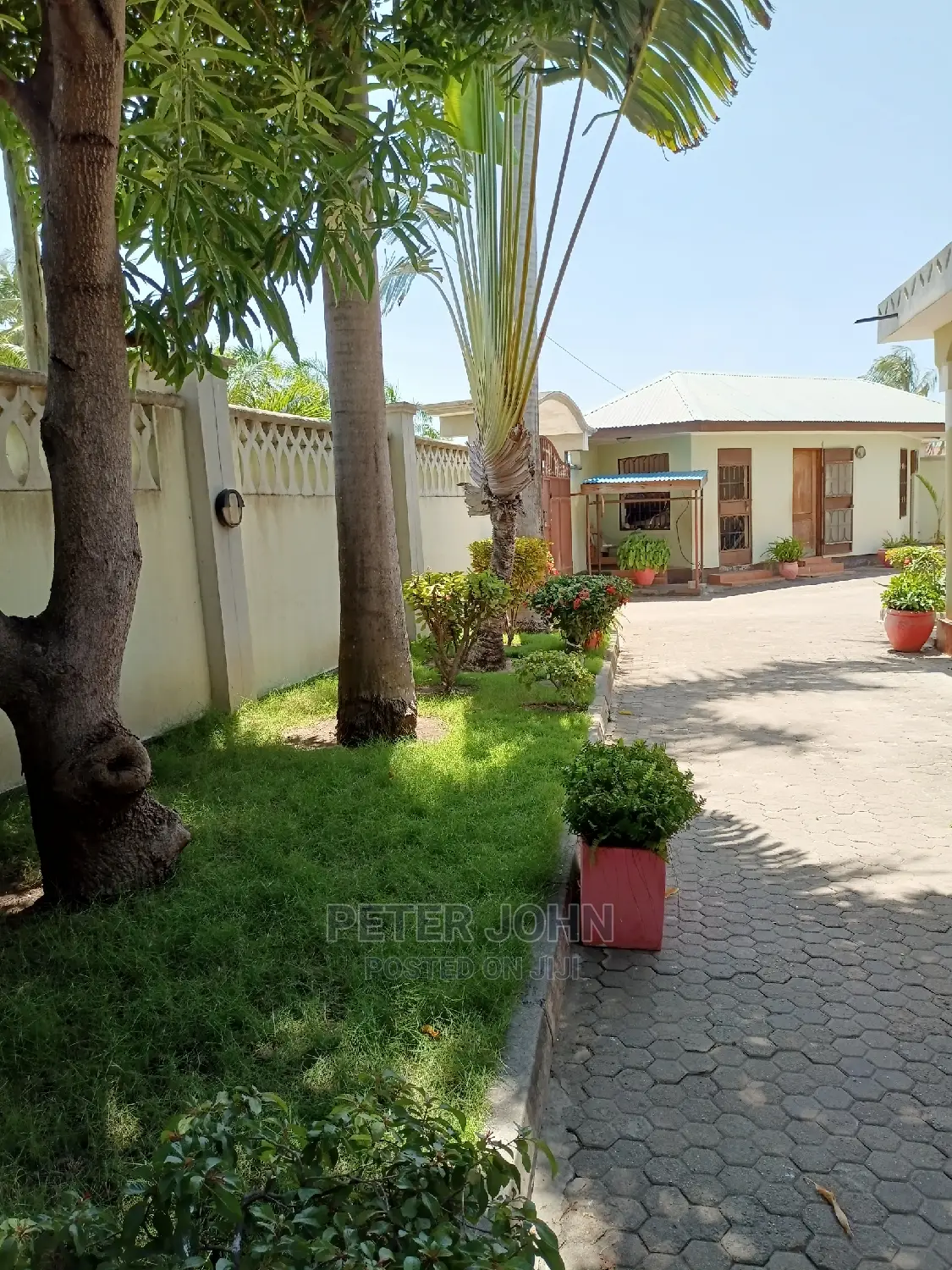 3bdrm House in Mbezi for Sale in Mbezi