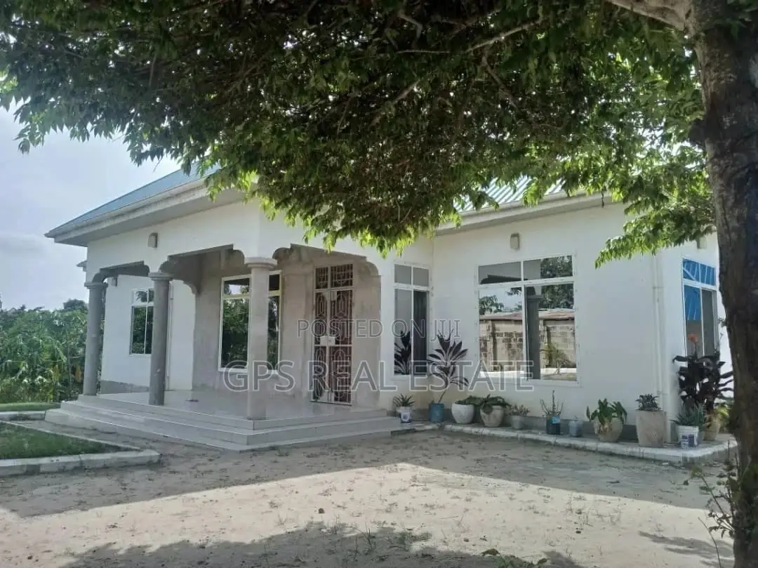 3bdrm House in Max Evarist, Kinondoni for Sale in Kinondoni