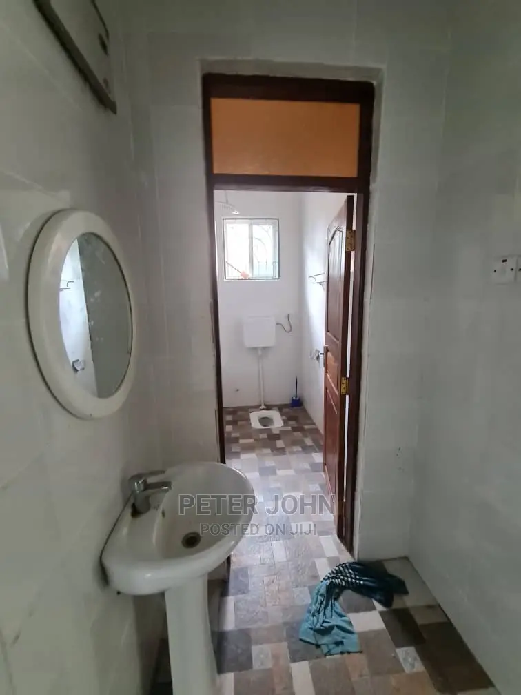 3bdrm House in Goba for Sale in Goba