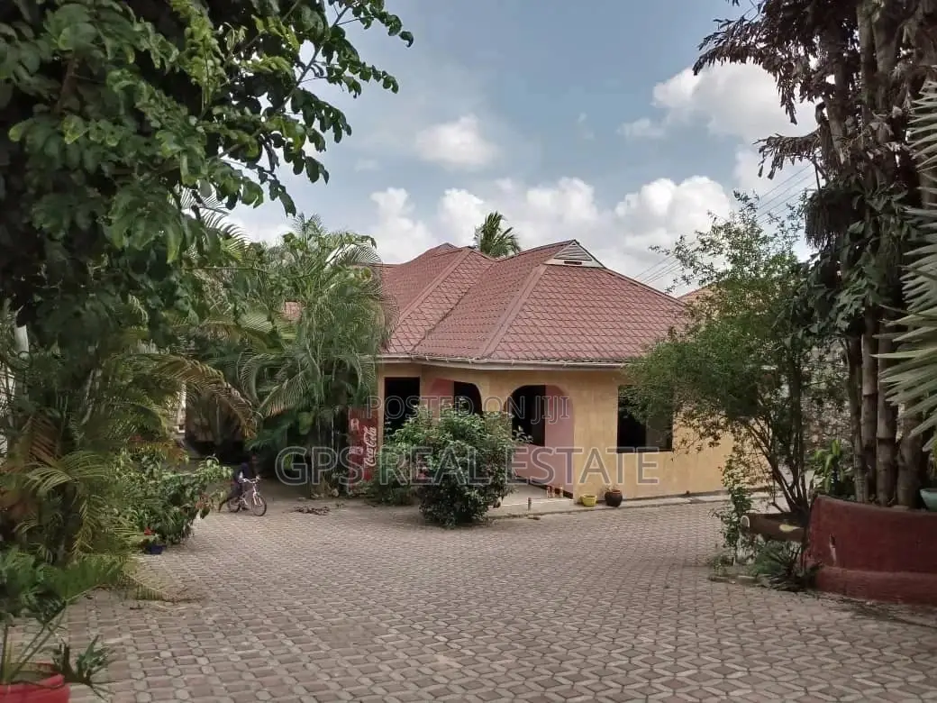 4bdrm House in Max Evarist, Kimara for Rent in Kimara