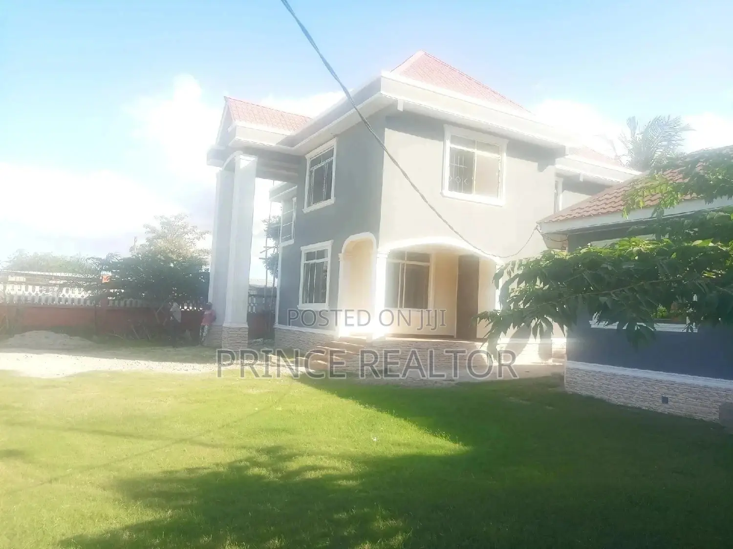 6bdrm House in Max Evarst, Ilala for Rent in Ilala