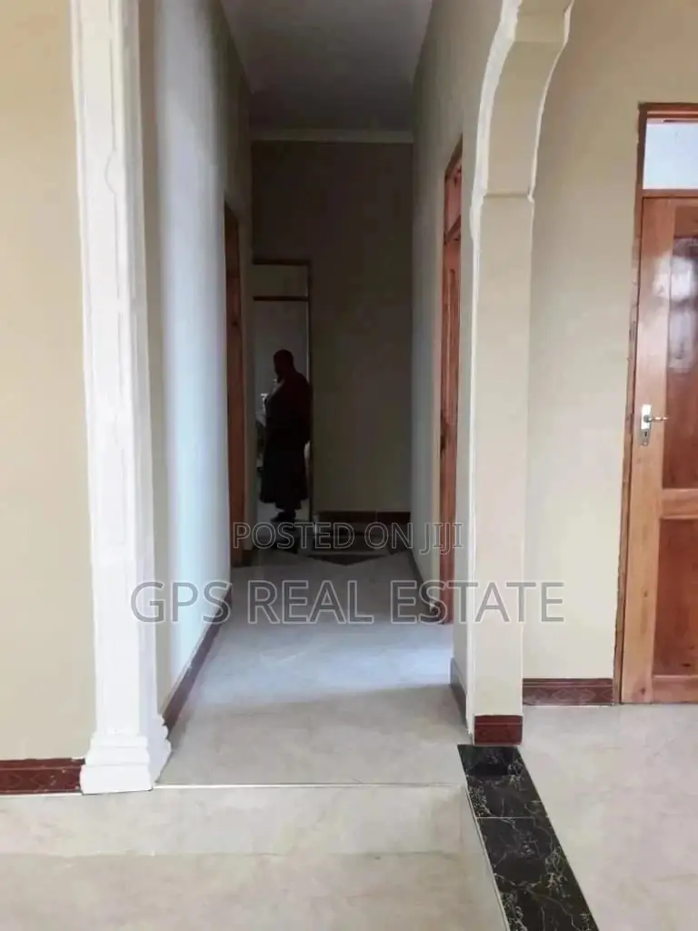 Hoise For Sale in Temeke