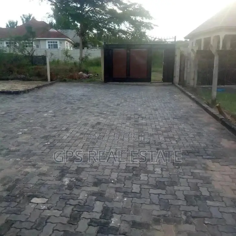 House For Sale in Temeke