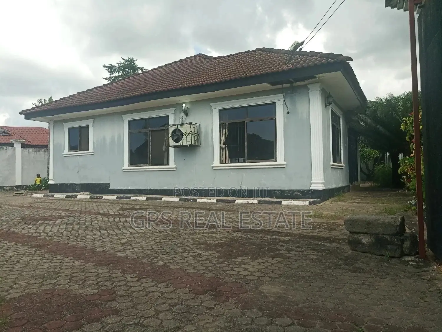 3bdrm House in Max Evarst, Kinondoni for Sale in Kinondoni
