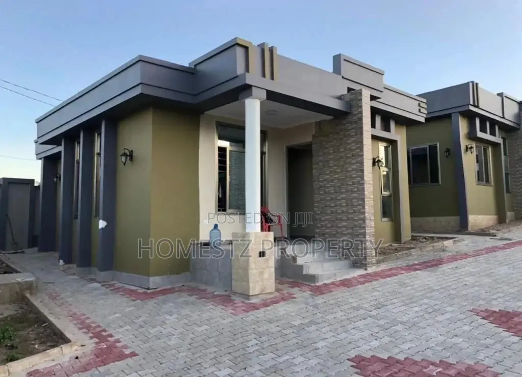 2bdrm Apartment in Max Evarst, Kinondoni for Sale in Kinondoni