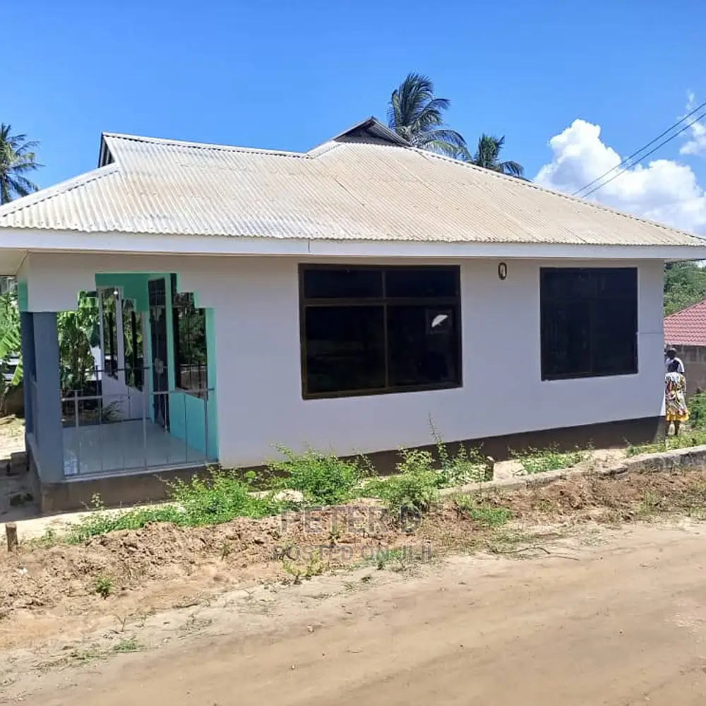 3bdrm House in Mbezi for Sale in Mbezi