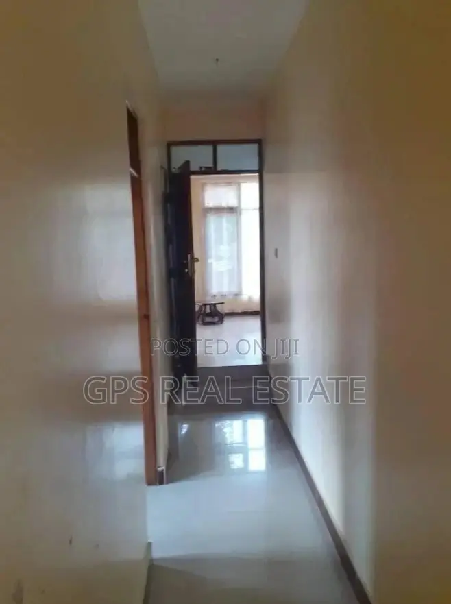 5bdrm House in Max Evarst, Kinondoni for Rent in Kinondoni