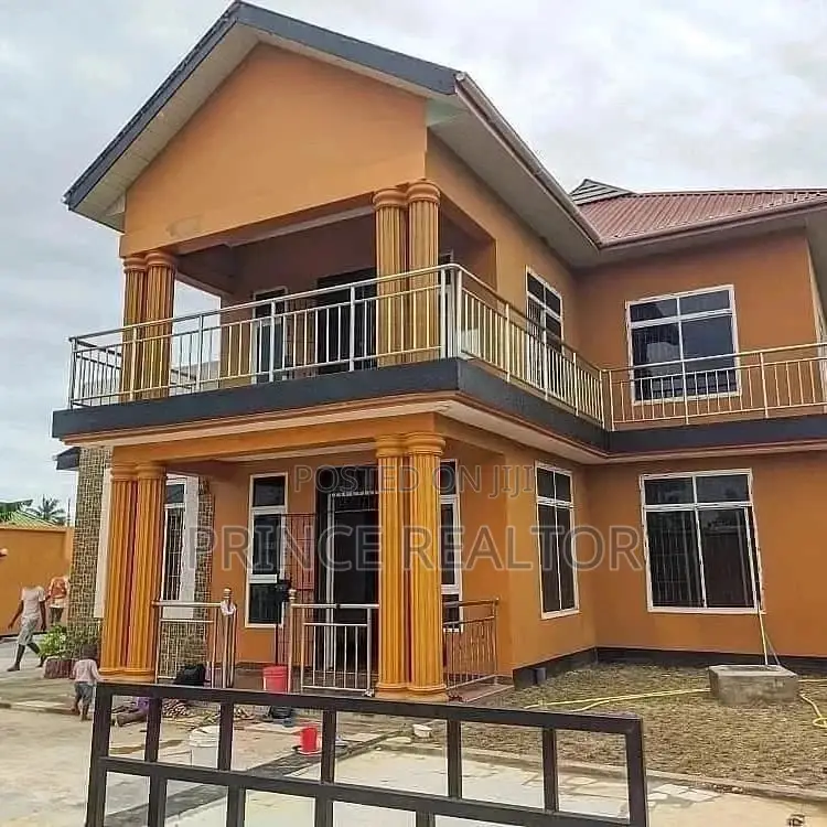 Four Bedroom House In Kibada Kigamboni For Sale in Temeke