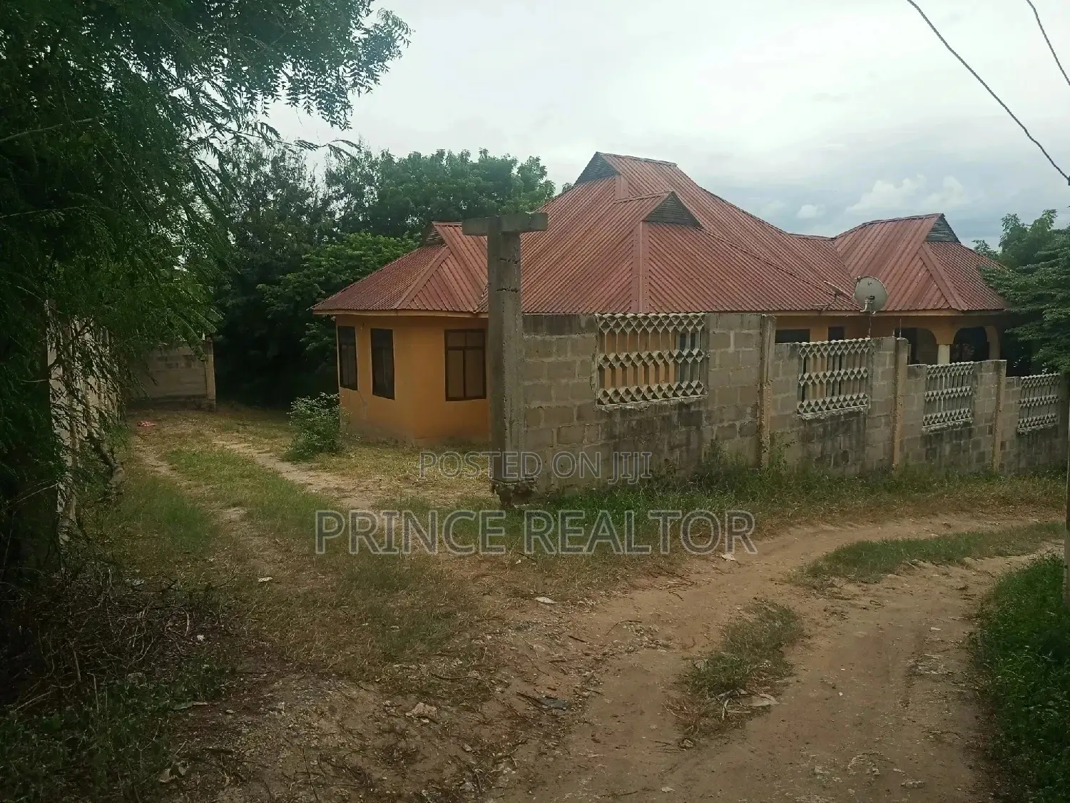 3bdrm House in Max Evarst, Kinondoni for Sale in Kinondoni