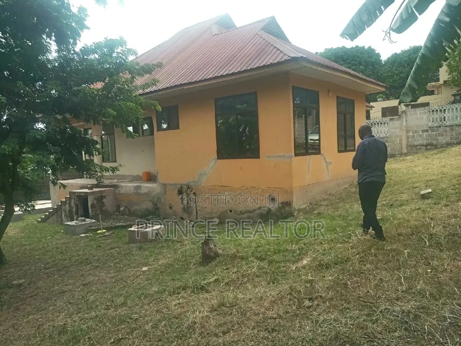 3bdrm House in Max Evarst, Kinondoni for Sale in Kinondoni