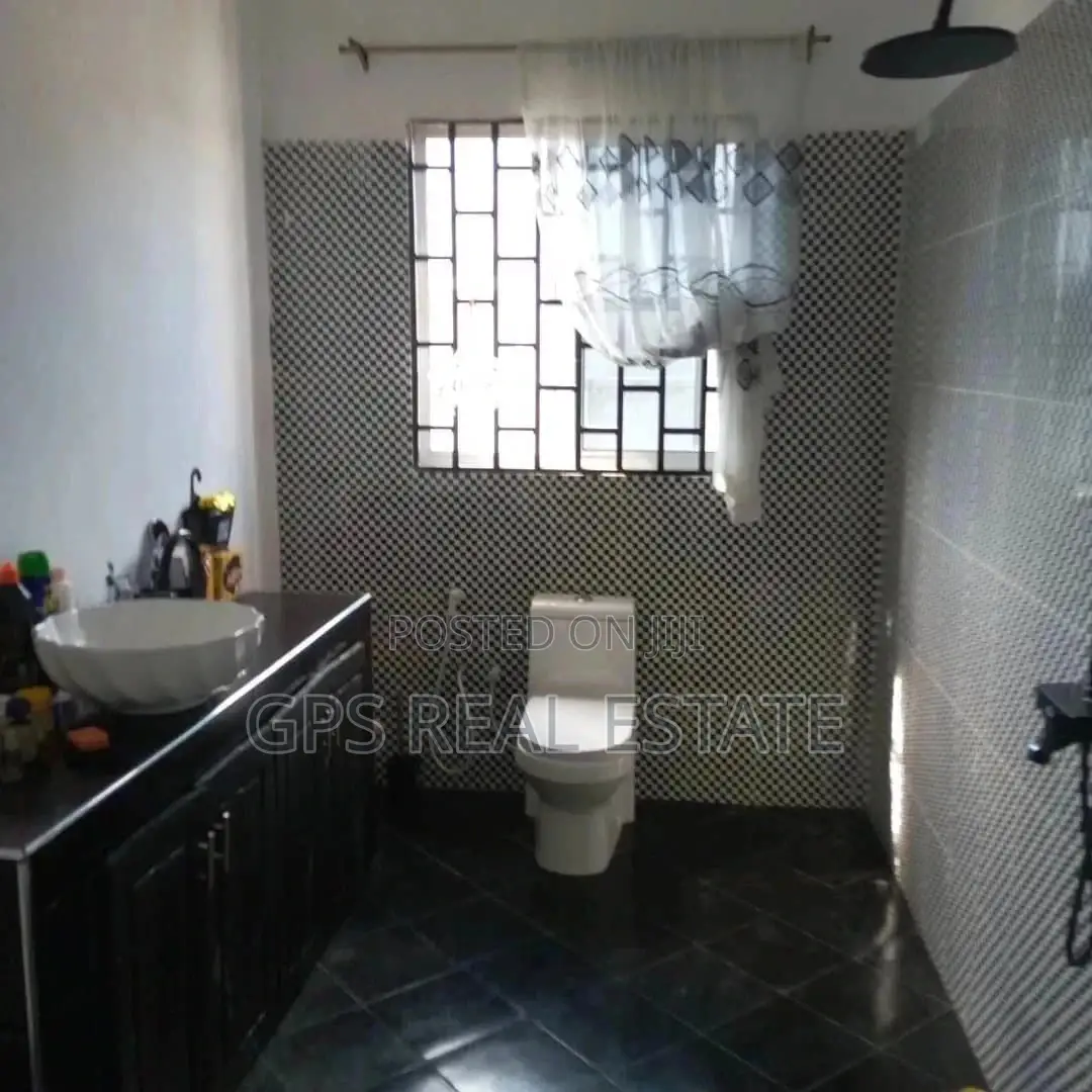House For Sale in Temeke