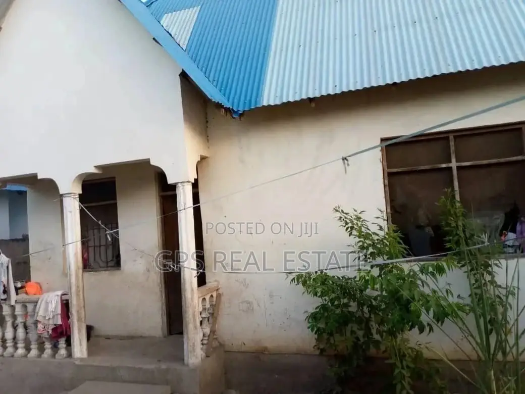 3bdrm House in Max Evarst, Temeke for Sale in Temeke