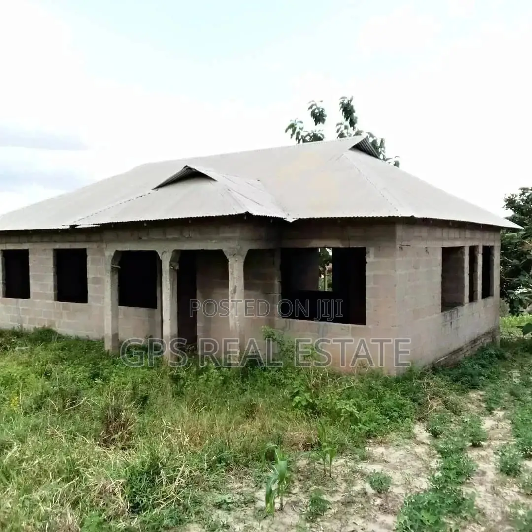 Four Bedroom House In Mbezi Msakuzi For Sale in Kinondoni