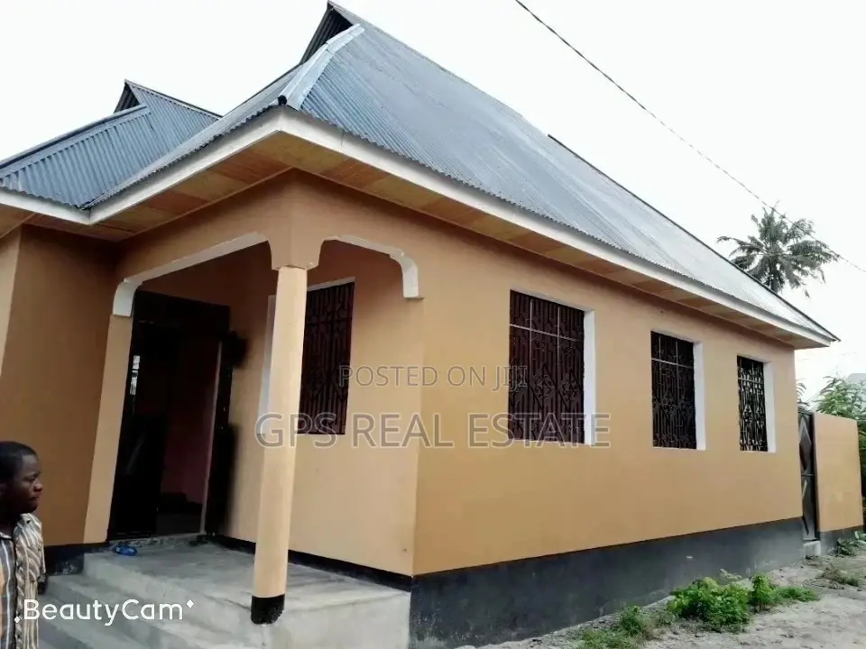 Four Bedroom House In Mbagala Chamazi For Sale in Temeke