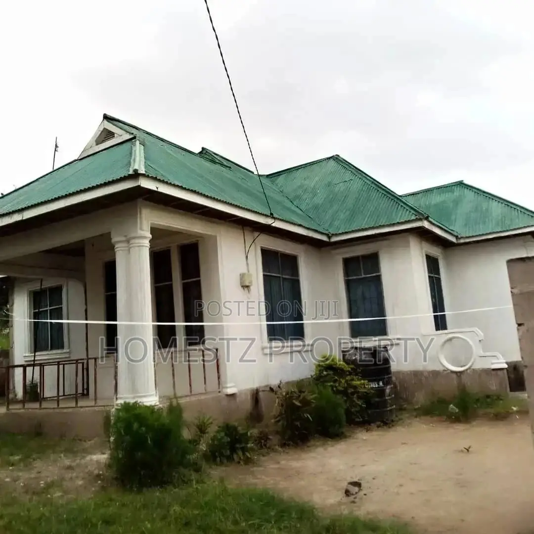 Three Bedroom House For Sale in Kinondoni