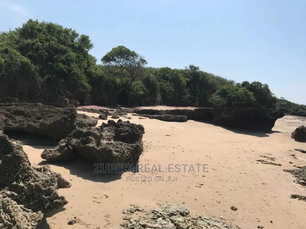 Amaizing Ocen Cliff for Sale. in Bweni