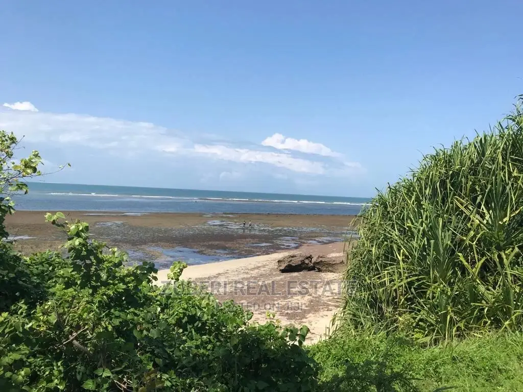 Amaizing Ocen Cliff for Sale. in Bweni