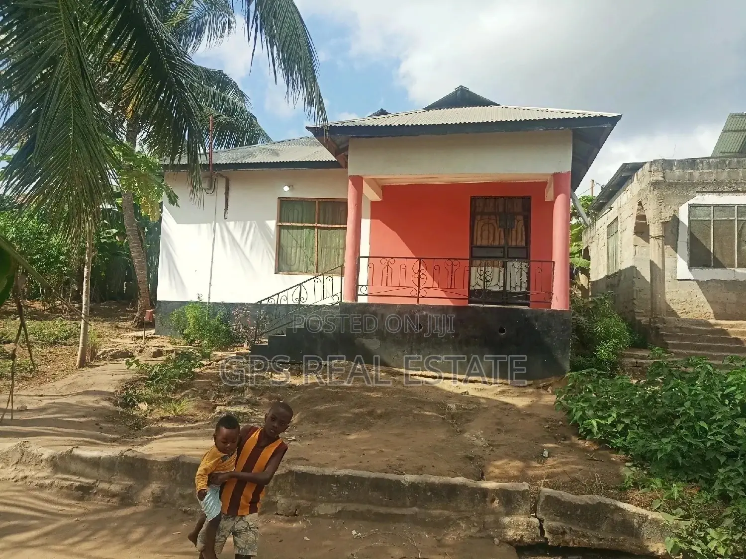 3bdrm House in Maxposh, Kinondoni for Sale in Kinondoni