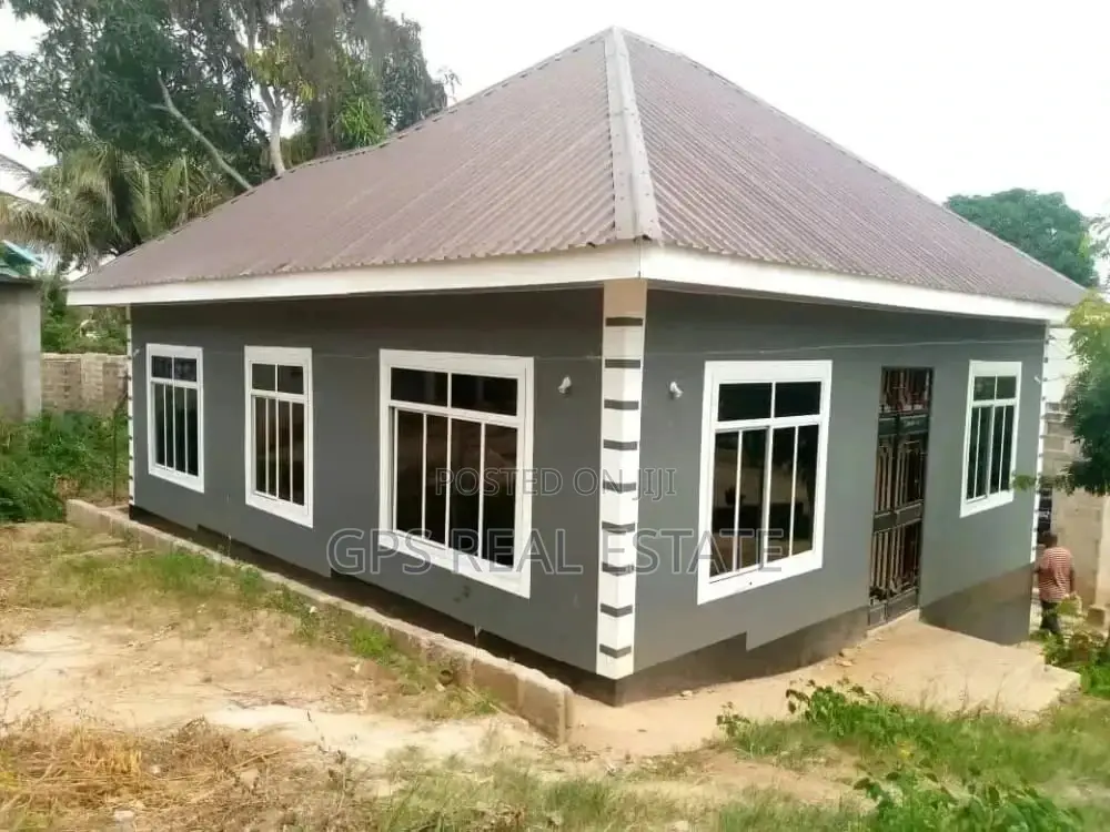 3bdrm House in Maxposh, Kinondoni for Sale in Kinondoni