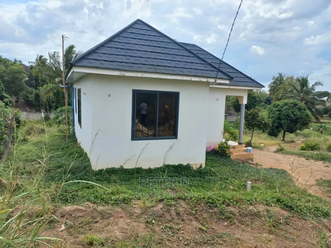 2bdrm House in Goba for Sale in Goba
