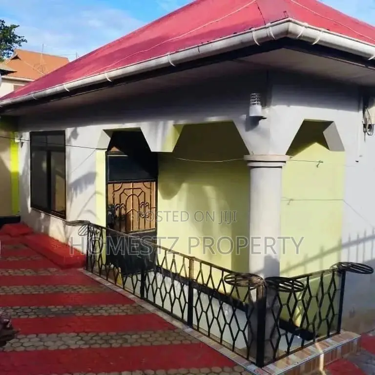 3bdrm House in Maxposh, Kinondoni for Sale in Kinondoni