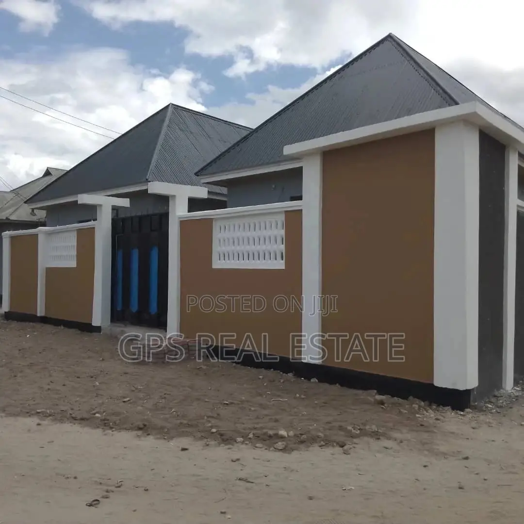 3bdrm House in Maxposh, Kinondoni for Sale in Kinondoni