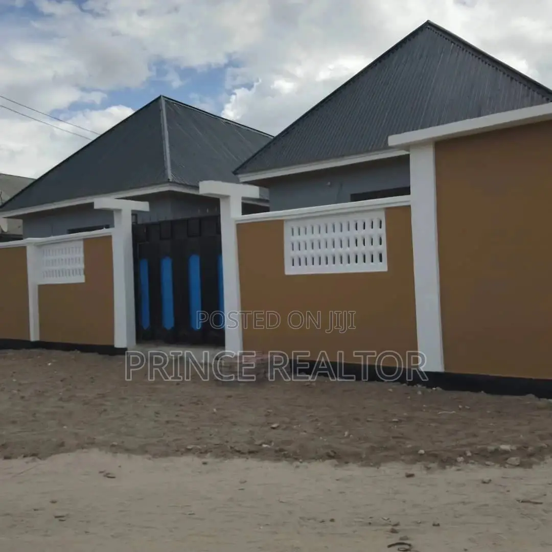 3bdrm House in Maxposh, Kinondoni for Sale in Kinondoni