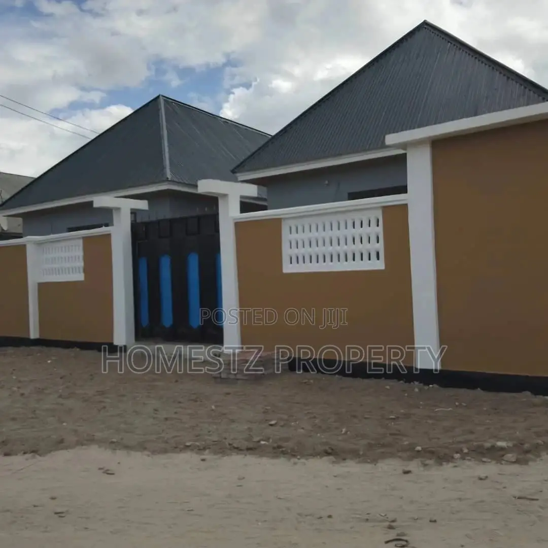 3bdrm House in Maxposh, Kinondoni for Sale in Kinondoni