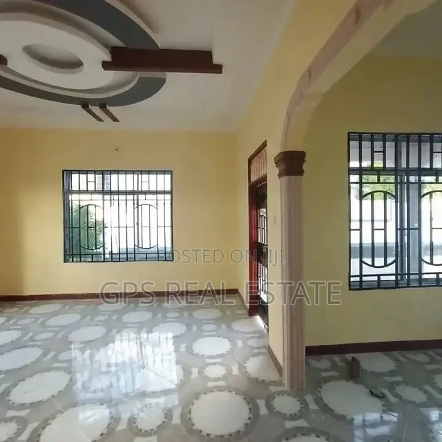 4bdrm House in Maxposh, Temeke for Sale in Temeke