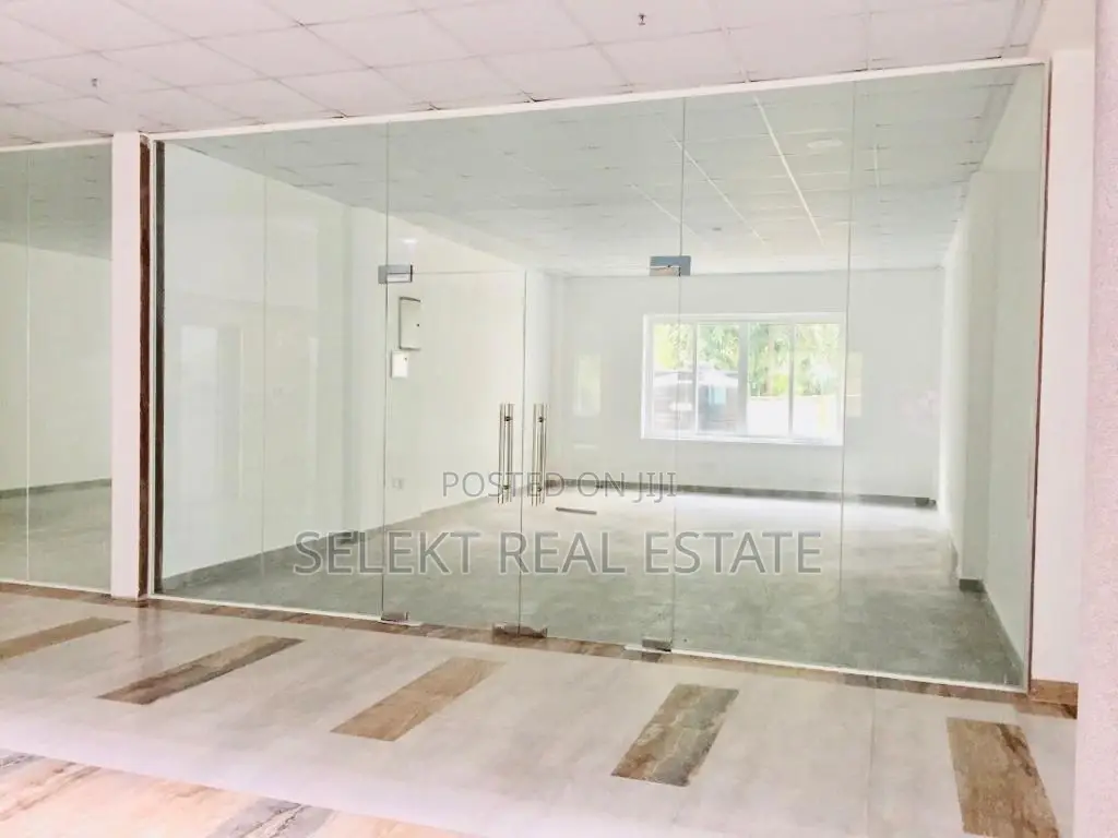80 SQM Commercial/Office Space in Oysterbay in Kinondoni