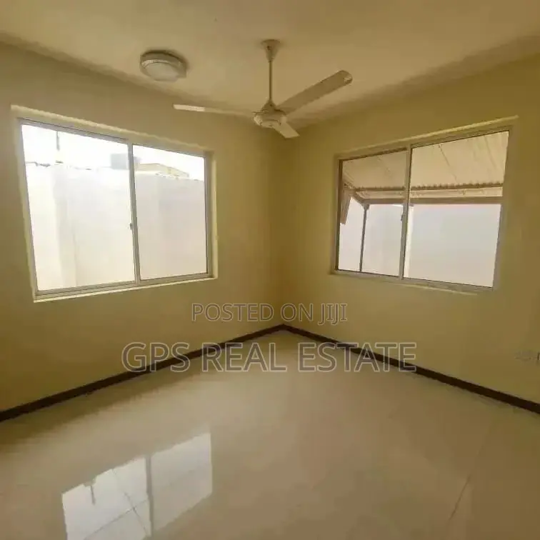 3bdrm House in Maxposh, Kinondoni for Sale in Kinondoni
