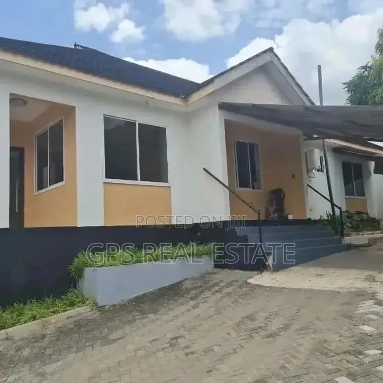 3bdrm House in Maxposh, Kinondoni for Sale in Kinondoni