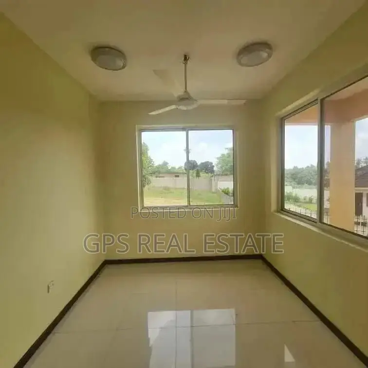 3bdrm House in Maxposh, Kinondoni for Sale in Kinondoni