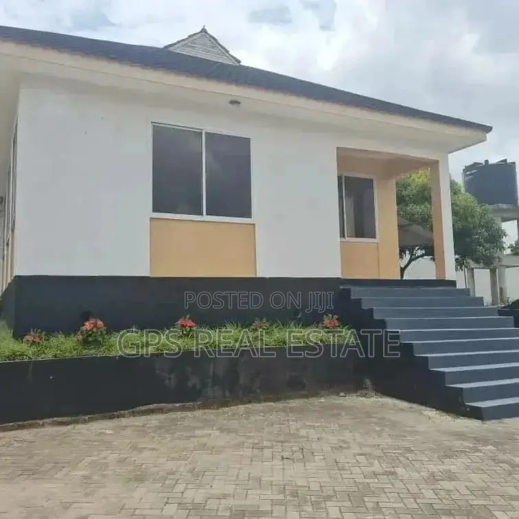 3bdrm House in Maxposh, Kinondoni for Sale in Kinondoni