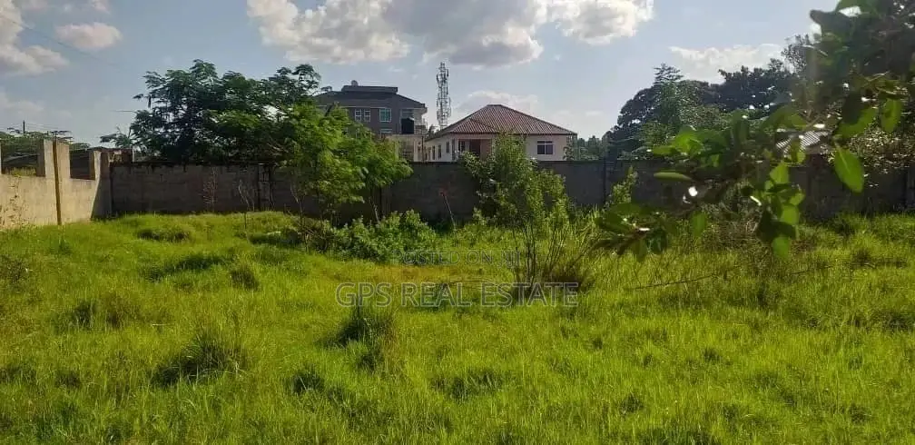 Plot For Sale in Kinondoni