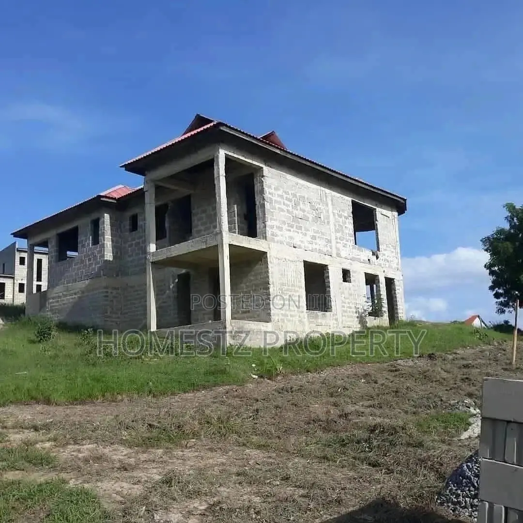 Hpuse For Sale in Kinondoni