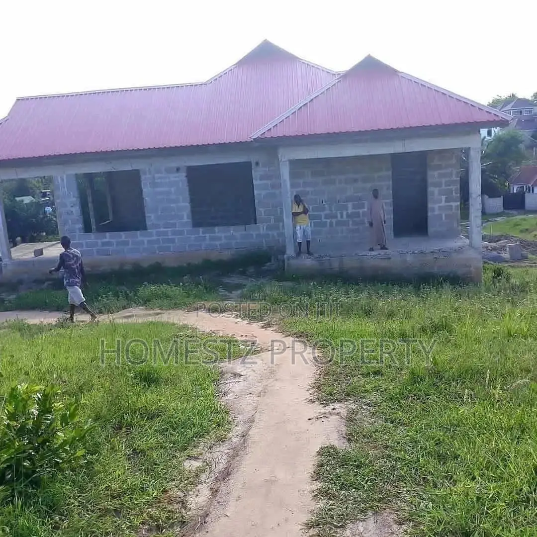Hpuse For Sale in Kinondoni