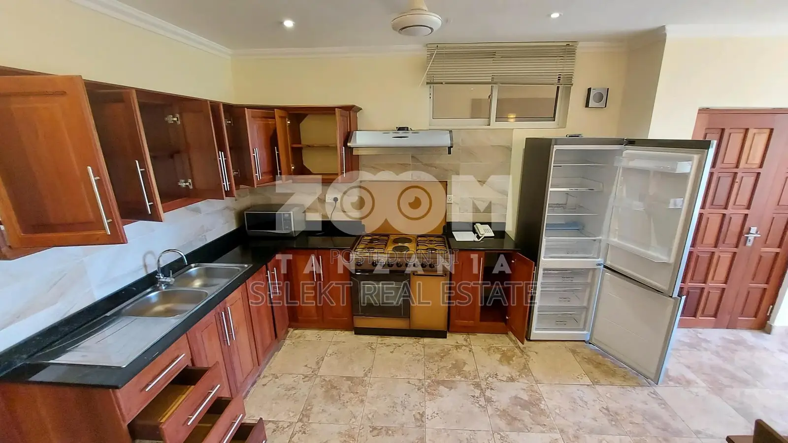 Furnished 2bdrm Apartment in Masaki, Msasani for rent in Msasani